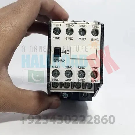 Siemens contactor relay 3TH82